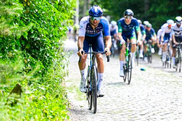 Baloise Belgium Tour 2025 Stage 2 PUTTE, BELGIUM - JUNE 19 : Van Asbroeck Tom (BEL) of Israel - Premier Tech in action during stage 2 of the 94th edition of Baloise Tour of Belgium an UCI ProSeries 2.Pro cycling road race stage for Men Elite of 194.6 km with start in Beringen and finish in Putte on June 19, 2025 in Putte, Belgium, 19 06 2025 ( Motordriver Guy De Vuyst - Putte Belgium  Copyright: xNicoxVereeckenx