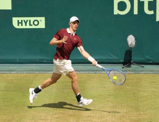 photo Denis SHAPOVALOV CAN Tennis Tournament Terra Wortmann Cup at Gerry Weber Sportpark OWL Arena in Halle Westfalen on Thu 19 06 2025