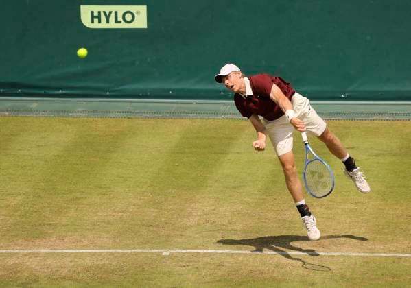 photo Denis SHAPOVALOV CAN Tennis Tournament Terra Wortmann Cup at Gerry Weber Sportpark OWL Arena in Halle Westfalen on Thu 19 06 2025