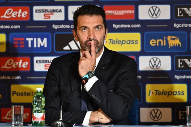 Sport Bilder des Tages CALCIO - Altro - press conference, PK, Pressekonferenz Gennaro Gattuso new CT Italy Gianluigi Buffon during the press conference to present the new Italy coach Gennaro Gattuso at Hotel Parco dei Principi on June 19, 2025 in Rome, Italy. Rome Italy  Copyright: xIPAxSport ABACAx