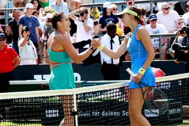 DEU, Berlin Tennis Open, 19 06 2025, Rot Weiss Tennisanlage, Steffi Graf Stadium, Berlin, DEU, Berlin Tennis Open, in the picture Aryna Sabalenka, Rebeka Masarova SUI nordphotoxGmbHx xEngler nph00076