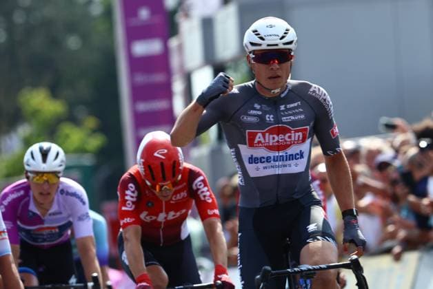 Belgian Jasper Philipsen of Alpecin-Deceuninck crosses the finish line to win the second stage of the Baloise Belgium Tour cycling race, 194,6 km from Beringen to Putte, Thursday 19 June 2025. The Baloise Belgium Tour takes place from 18 to 22 June. DAVIDxPINTENS  x127393455x