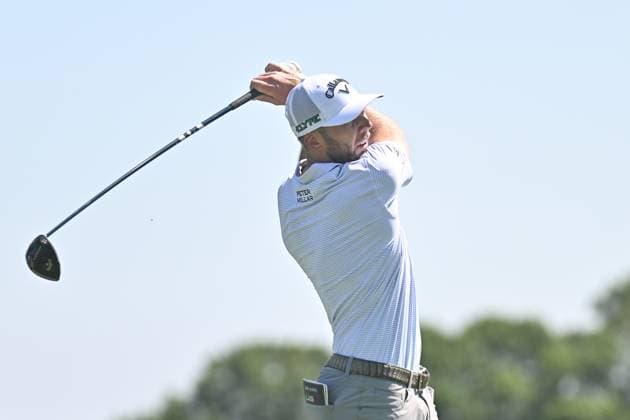 Thursday June 19, 2025: Sam Burns hits his tee shot on the third hole during the first round of the Travelers Golf Championship in Cromwell, Connecticut. CSM Cromwell USA - ZUMAc04_ 20250619_zma_c04_003 Copyright: xGregoryxVasilx