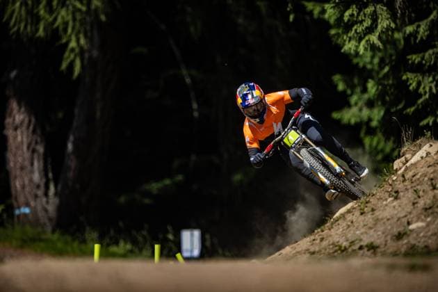 Whoop Mountainbike Downhill Worldcup Val di Sole BRUNI Loic SPECIALIZED GRAVITYat Whoop Mountainbike Downhill Worldcup Val di Sole, 19 06 2025,in , photo Sebastian Sternemann