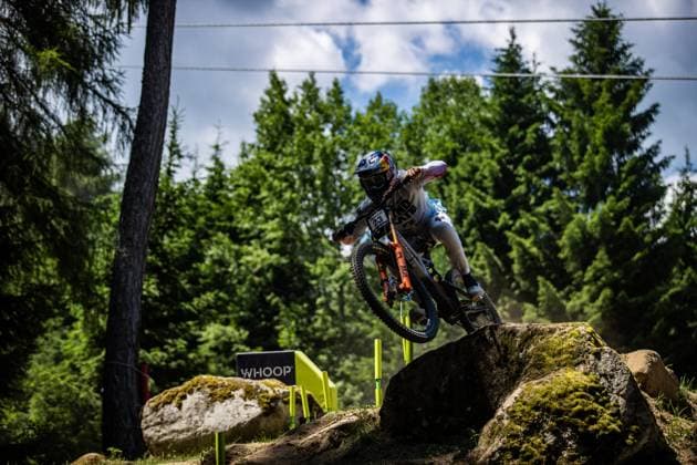 Whoop Mountainbike Downhill Worldcup Val di Sole GREENLAND Laurie SANTA CRUZ SYNDICATEat Whoop Mountainbike Downhill Worldcup Val di Sole, 19 06 2025,in , photo Sebastian Sternemann