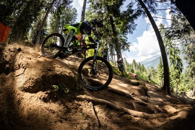 Whoop Mountainbike Downhill Worldcup Val di Sole HARNDEN Harriet AON RACING TOURNE CAMPERVANSat Whoop Mountainbike Downhill Worldcup Val di Sole, 19 06 2025,in , photo Sebastian Sternemann