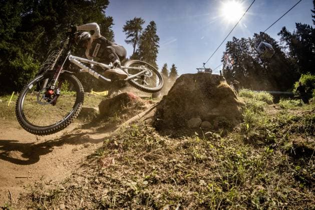 Whoop Mountainbike Downhill Worldcup Val di Sole VERGIER Loris COMMENCAL MUC OFF BY RIDING ADDICTIONat Whoop Mountainbike Downhill Worldcup Val di Sole, 19 06 2025,in , photo Sebastian Sternemann