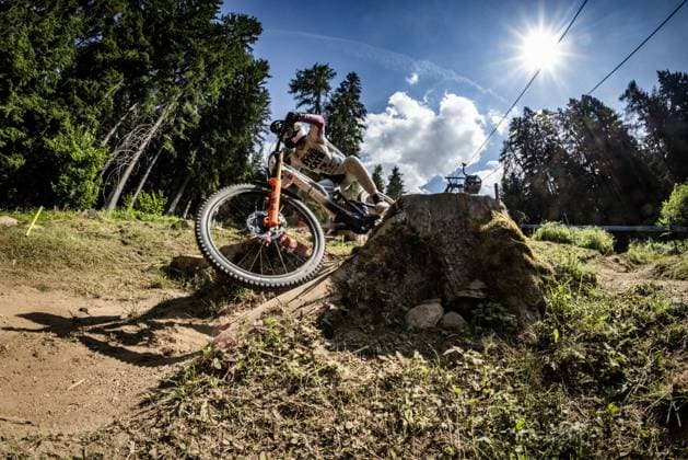 Whoop Mountainbike Downhill Worldcup Val di Sole GREENLAND Laurie SANTA CRUZ SYNDICATEat Whoop Mountainbike Downhill Worldcup Val di Sole, 19 06 2025,in , photo Sebastian Sternemann