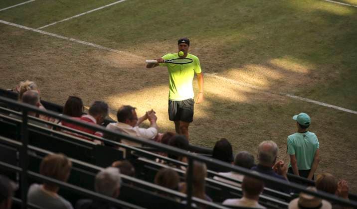 photo Alexander ZVEREV GER between light and shadow Tennis Tournament Terra Wortmann Cup at Gerry Weber Sportpark OWL Arena in Halle Westfalen on Thu 19 06 2025