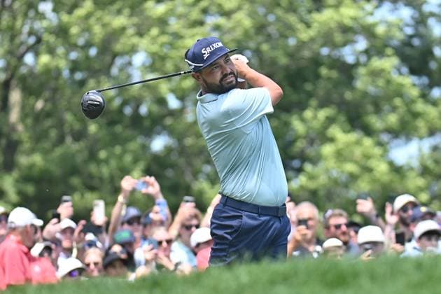 Thursday June 19, 2025: J.J. Spaun watches his tee shot on the First hole during the first round of the Travelers Golf Championship in Cromwell, Connecticut. CSM Cromwell USA - ZUMAc04_ 20250619_zma_c04_033 Copyright: xGregoryxVasilx