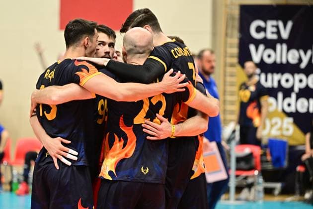 Romania men s national volleyball team in action during the Men s volleyball European league game: Czechia vs Romania in Kutna Hora, Czech Republic, June 19, 2025. (CTKxPhoto JosefxVostarek) CTKPhotoP2025061907686  CTKPhotoP2025061907686