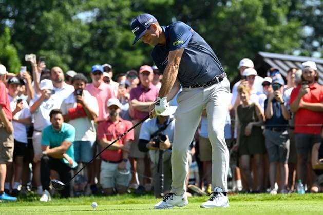 June 19, 2025: Keegan Bradley of Woodstock, VT, drives the ball from the first tee during the first round of the PGA, Golf Herren Travelers Championship golf tournament held at TPC River Highlands in Cromwell CT. Cal Media Cromwell USA - ZUMAc04_ 20250619_zma_c04_132 Copyright: xEricxCanhax