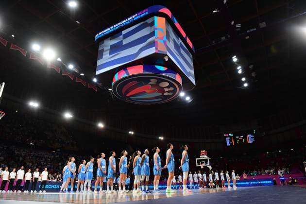 Players of Greece line up during the FIBA Women s EuroBasket 2025 Group A basketball match between Greece and France held at Peace and Friendship Stadium in Piraeus, Greece, on June 19, 2025. IMAGO ONE INCH PRODUCTIONS PIRAEUS Greece Copyright: xOnexInchxProductionsx 6588661