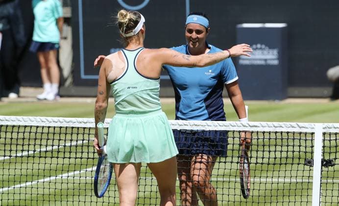 Marketa Vondrousova CZE wins against Ons Jabeur TUN at the Steffi Graf Stadium Sport HYLO Berlin Tennis Open Women on grass 20 06 2025