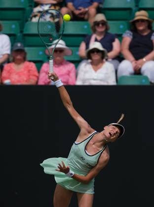 Nottingham Tennis Centre Nottingham, England - Dayana Yastremska serves to Leylah Fernandez during the match at the Lexus Nottingham Tennis Open, Dayana Yastremska won 6-3 7-6, Quarterfinals, June 20th 2025. (Paul Bonser SPP) Copyright: xPaulxBonser SPPx spp-en-PaBo-Lexus Nottingham Open 1077