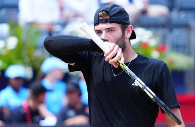 Jacob Fearnley during his quarter final match Queen s Club Championships, Day 12, Queen s Club, West Kensington, London, UK - 20 Jun 2025  Copyright: xJavierxGarcia Shutterstockx 15366229e