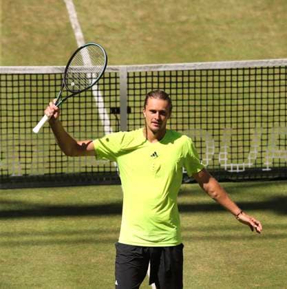 photo Alexander ZVEREV GER cheers at the Matchball Tennis Tournament Terra Wortmann Cup at Gerry Weber Sportpark OWL Arena in Halle Westfalen on Fri 20 06 2025