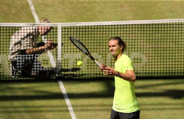 photo Alexander ZVEREV GER cheers after his match point tennis tournament Terra Wortmann Cup at Gerry Weber Sportpark OWL Arena in Halle Westfalen on Fri 20 06 2025