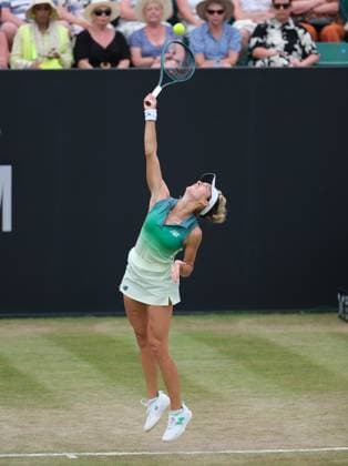 Nottingham Tennis Centre Nottingham, England - Mccartney Kessler serves to Katie Boulter during the match at the Lexus Nottingham Tennis Open, Quarterfinals, June 20th 2025. (Paul Bonser SPP) Copyright: xPaulxBonser SPPx spp-en-PaBo-Lexus Nottingham Open 3746