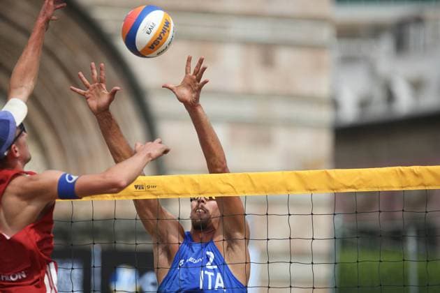 Gianluca Dal Corso in action at CEV Beach Volley Nations Cup 2025 Preliminary Phase in Messina during Beachvolley Pro Futures 2025, Beach Volley match in Messina, Italy, June 20 2025  Copyright: xMassimilianoxCarnabuci IPAxSportx xipa-agency.netx xx IPA_59284381 IPA_Agency_IPA59284381