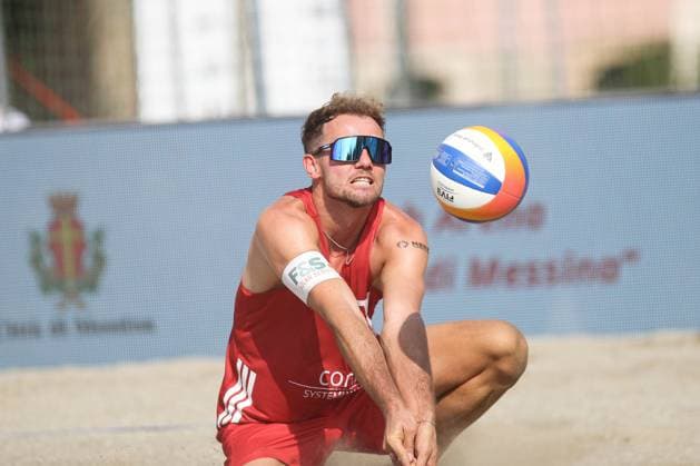 Benedikt Sagstetter in action during the CEV Beach Volley Nations Cup 2025 Preliminary Phase in Messina during Beachvolley Pro Futures 2025, Beach Volley match in Messina, Italy, June 20 2025  Copyright: xMassimilianoxCarnabuci IPAxSportx xipa-agency.netx xx IPA_59284577 IPA_Agency_IPA59284577