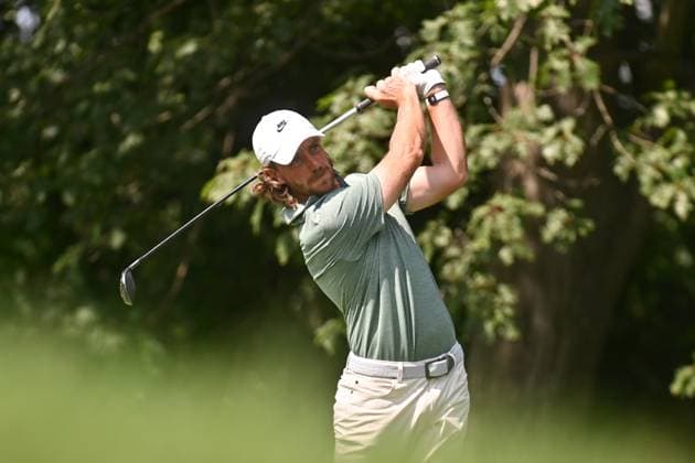June 20, 2025: Tommy Fleetwood hits his tee shot on the 12th hole during the second round of the Travelers Golf Championship in Cromwell, Connecticut. CSM Cromwell USA - ZUMAc04_ 20250620_zma_c04_052 Copyright: xGregoryxVasilx