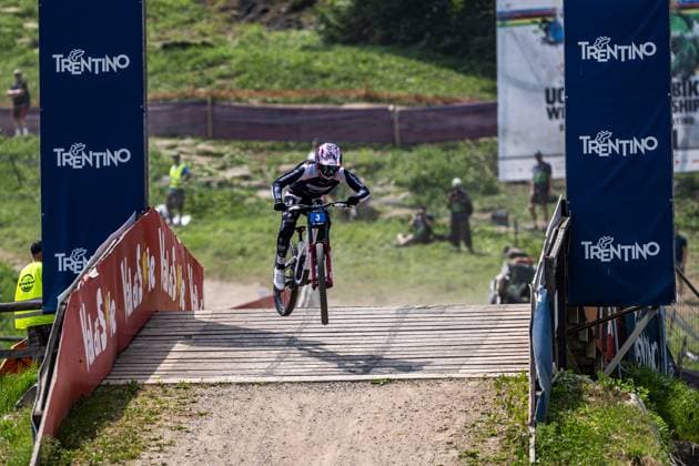 Whoop Mountainbike Downhill Worldcup Val di Sole ALRAN Till COMMENCAL MUC OFF BY RIDING ADDICTIONat Whoop Mountainbike Downhill Worldcup Val di Sole, 21 06 2025,in , photo Sebastian Sternemann