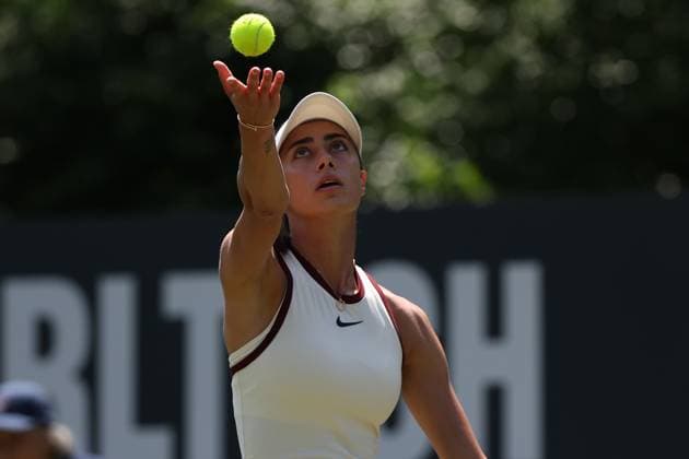 Bad Homburg on 21 06 2025 Tennis Womens Tournament WTA 500 Bad Homburg Open powered by Solarwatt 2025, Match Olga Danilovic SER vs Natasja Schunk GER , v l , Olga Danilovic SER makes a serve Copyright: JoaquimxFerreira