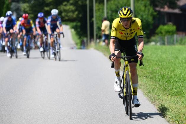 Tour de Suisse 2025 Stage 7 EMMETTEN, SWITZERLAND - JUNE 21 : Lemmen Bart (NED) of Team Visma Lease a Bike in action during stage 7 of the 88th edition of Tour de Suisse an UCI World Tour 2.UWT cycling road race stage for Men Elite of 207.3 km with start in Neuhausen am Rheinfall and finish in Emmetten on June 21, 2025 in Emmetten, Switzerland, 21 06 2025 ( Motordriver Kenny Verfaillie - Emmetten Switzerland  Copyright: xVincentxKalutx