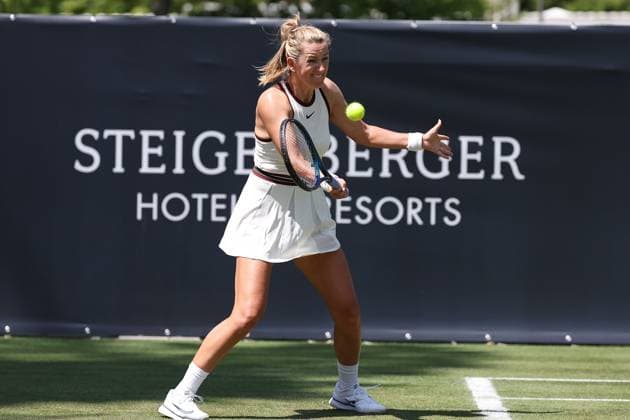 Bad Homburg on 21 06 2025 Womens Tennis Tournament WTA 500 Bad Homburg Open powered by Solarwatt 2025, Match Cat McNally USA vs Victoria Azarenka v l , Victoria Azarenka plays a forehand Copyright: JoaquimxFerreira