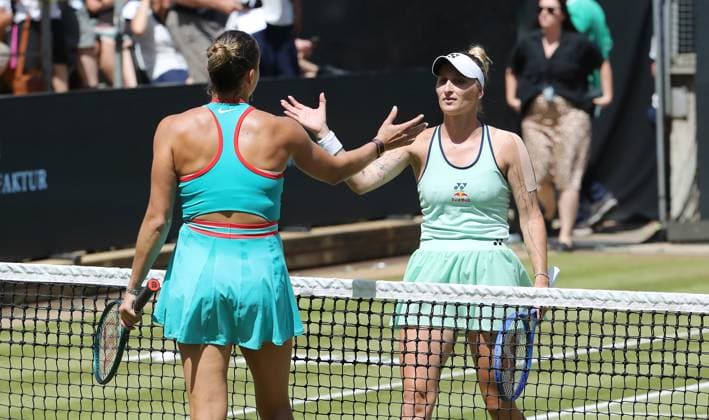 Aryna Sabalenka BLR congratulates Marketa Vondrousova CZE at Steffi Graf Stadium Sport Semifinal HYLO Berlin Tennis Open Women on grass 21 06 2025
