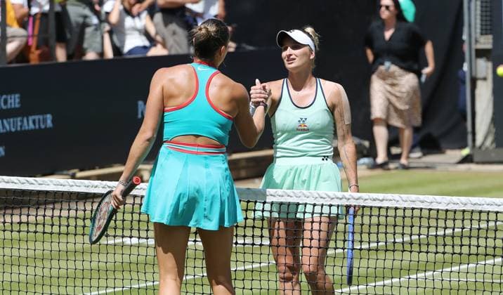 Aryna Sabalenka BLR congratulates Marketa Vondrousova CZE at Steffi Graf Stadium Sport Semifinal HYLO Berlin Tennis Open Women on grass 21 06 2025