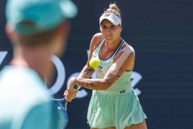 21 06 2025 Tennis WTA Tour Berlin, Singles, Women, Semifinals, Marketa Vondrousova CZE Samsonova Russia , Steffi Graf Stadium Marketa Vondrousova returns a ball Tennis WTA Tour Berlin