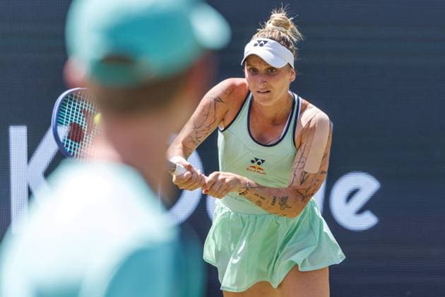 21 06 2025 Tennis WTA Tour Berlin, Singles, Women, Semifinals, Marketa Vondrousova CZE Samsonova Russia , Steffi Graf Stadium Marketa Vondrousova returns a ball Tennis WTA Tour Berlin