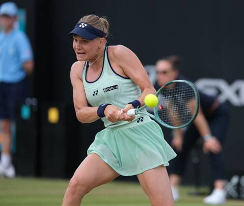 21st June 2025; Lexus Nottingham Tennis Centre, Nottingham, England; Lexus Nottingham Open, Day 6; Dayana Yastremska plays a backhand shot to Magda Linette, Dayana Yastremska won 6-4 6-4  ActionPlus12803493 PaulxBonser