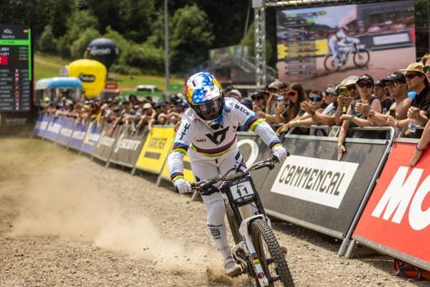 Whoop Mountainbike Downhill Worldcup Val di Sole HÖLL Valentina YT MOBat Whoop Mountainbike Downhill Worldcup Val di Sole, 21 06 2025,in , photo Sebastian Sternemann