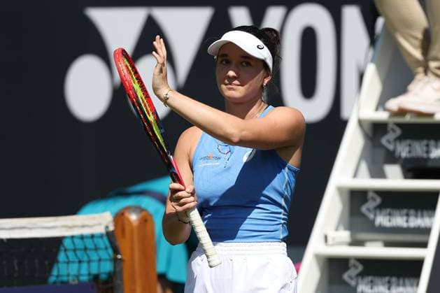 Bad Homburg on 21 06 2025 Womens Tennis Tournament WTA 500 Bad Homburg Open powered by Solarwatt 2025 Match Eva Lys GER vs Ana Konjuh CRO v l , Eva Lys GER cheers, thanks the fans Copyright: JoaquimxFerreira