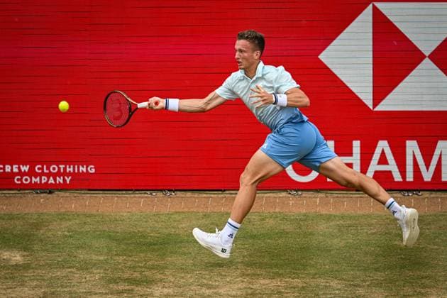 21st June 2025; HSBC Championships, Queens Club, West Kensington, London, England: HSBC Mens Championships Queens Club, Day 6; Jiri Lehecka (CZE) hits a forehand in his semi final match against Jack Draper (GBR)  ActionPlus12803532 GodfreyxPitt