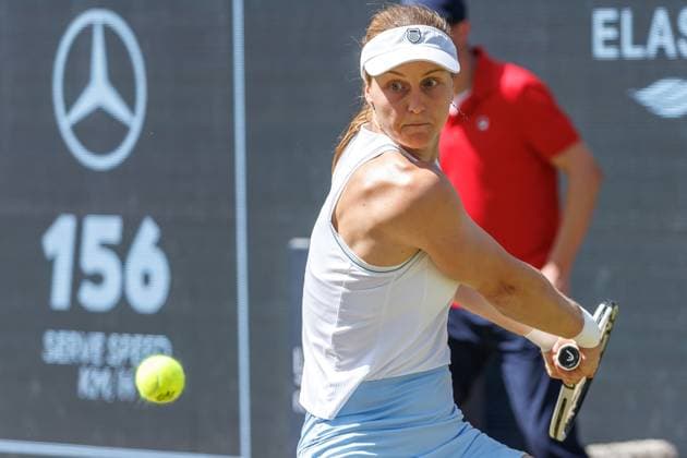 21 06 2025 Tennis WTA Tour Berlin, Singles, Women, Semifinals, Xinyu Wang CHN Ludmilla Samsonova Russia , Steffi Graf Stadium Marketa Vondrousova returns a ball Tennis WTA Tour Berlin