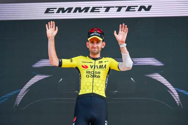Tour de Suisse 2025 Stage 7 EMMETTEN, SWITZERLAND - JUNE 21 : Benoot Tiesj (BEL) of Team Visma - Lease a Bike on the podium during stage 7 of the 88th edition of Tour de Suisse an UCI World Tour 2.UWT cycling road race stage for Men Elite of 207.3 km with start in Neuhausen am Rheinfall and finish in Emmetten on June 21, 2025 in Emmetten, Switzerland, 21 06 2025 ( Motordriver Kenny Verfaillie - Emmetten Switzerland  Copyright: xVincentxKalutx