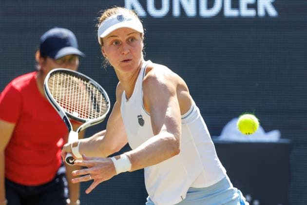21 06 2025 Tennis WTA Tour Berlin, Singles, Women, Semifinals, Xinyu Wang CHN Ludmilla Samsonova Russia , Steffi Graf Stadium Marketa Vondrousova returns a ball Tennis WTA Tour Berlin