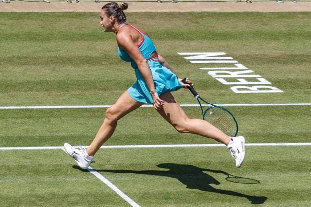 21 06 2025 Tennis WTA Tour Berlin, Singles, Women, Semifinals, Marketa Vondrousova CZE Samsonova Russia , Steffi Graf Stadium Aryna Sabalenka returns a ball Tennis WTA Tour Berlin