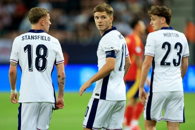 James McAtee of England. Spain U21, U 21 v England U21, UEFA U21 Championship, Quarter-final, Stadion Antona Malatinskeho, Slovakia - 21 Jun 2025  Copyright: xNikolaxKrstic Shutterstockx 15367881ba