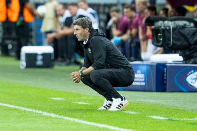 UEFA U21 European Championship, quarter-final Spain England 21 06 2025 Santi Denia Spain, head coach at the UEFA U21 European Championship quarter-final match between Spain England, on 21 06 2025, Anton Malatinsky Stadium, Trnava, Slovakia Copyright: xBEAUTIFULxSPORTS Meuselx