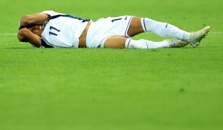Omari Hutchinson of England. Spain U21, U 21 v England U21, UEFA U21 Championship, Quarter-final, Stadion Antona Malatinskeho, Slovakia - 21 Jun 2025  Copyright: xNikolaxKrstic Shutterstockx 15367881ck
