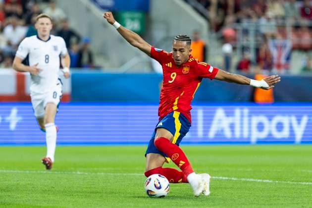 UEFA European Under-21 Championship, quarter-final Spain England 21 06 2025 Mateo Joseph Spain, 9 during the UEFA European Under-21 Championship quarter-final match between Spain England, on 21 06 2025, Anton Malatinsky Stadium, Trnava, Slovakia Copyright: xBEAUTIFULxSPORTS Meuselx