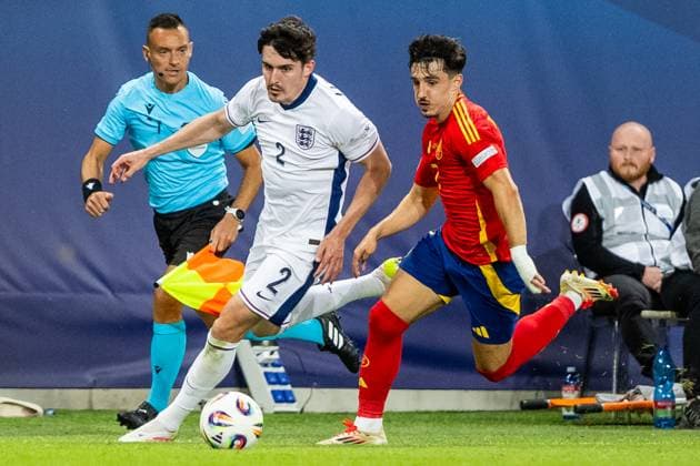 SPAIN U21, U 21 - ENGLAND U21 Diego Lopez of Spain and Tino Livramento of England during the UEFA European Under-21 Championship 2025 Quarterfinal football match between Spain U21 and England U21. Stadium City Arena, Trnava, Slovakia, June 21, 2025. Photo by Branislav Racko Copyright: xx 080A1988
