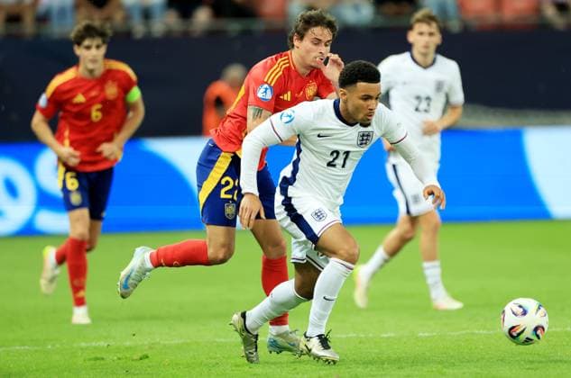 Ethan Nwaneri of England. Spain U21, U 21 v England U21, UEFA U21 Championship, Quarter-final, Stadion Antona Malatinskeho, Slovakia - 21 Jun 2025  Copyright: xNikolaxKrstic Shutterstockx 15367881fa