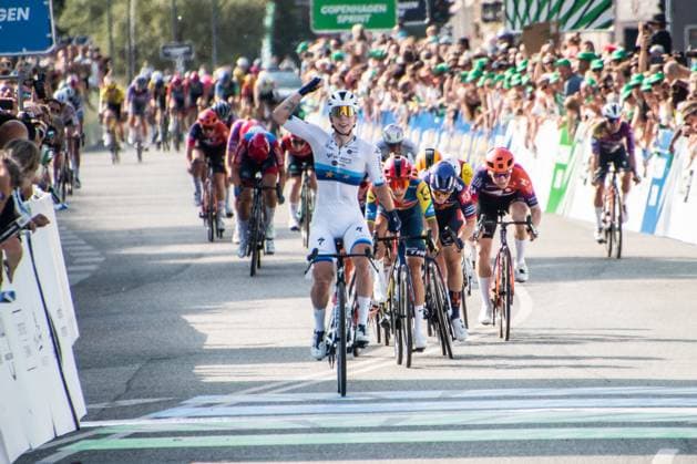 Lorena Wiebes of Netherlands and Team SD Worx celebrates at finish line as stage winner during the 1st Copenhagen Sprint 2025 - Women s Elite a 151km one day race from Roskilde to Copenhagen. Copenhagen Denmark Copyright: xKristianxTuxenxLadegaardxBergx 21_06_2025_KTLB_Copenhagen_Sprint_2025_06