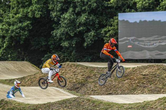 ARNHEM - Junior men in action during the 12th edition of the BMX World Cup on June 22, 2025 in Arnhem. ANP BART STOUTJESDIJK xVIxANPxSportx xxANPxIVx 530294645 originalFilename: 530294645.jpg